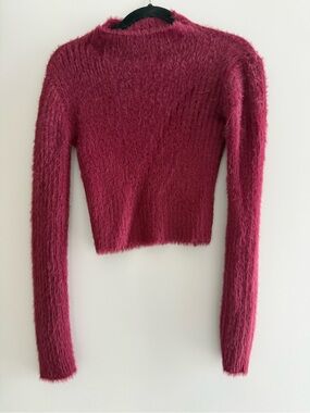 Fuzzy Cropped Crewneck Sweater in Berry NEW WITHOUT TAG